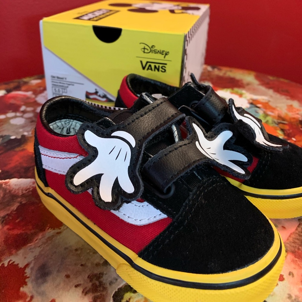 toddler Disney Vans